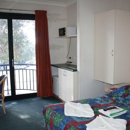 Linwood Lodge Motel Сидни Екстериор снимка