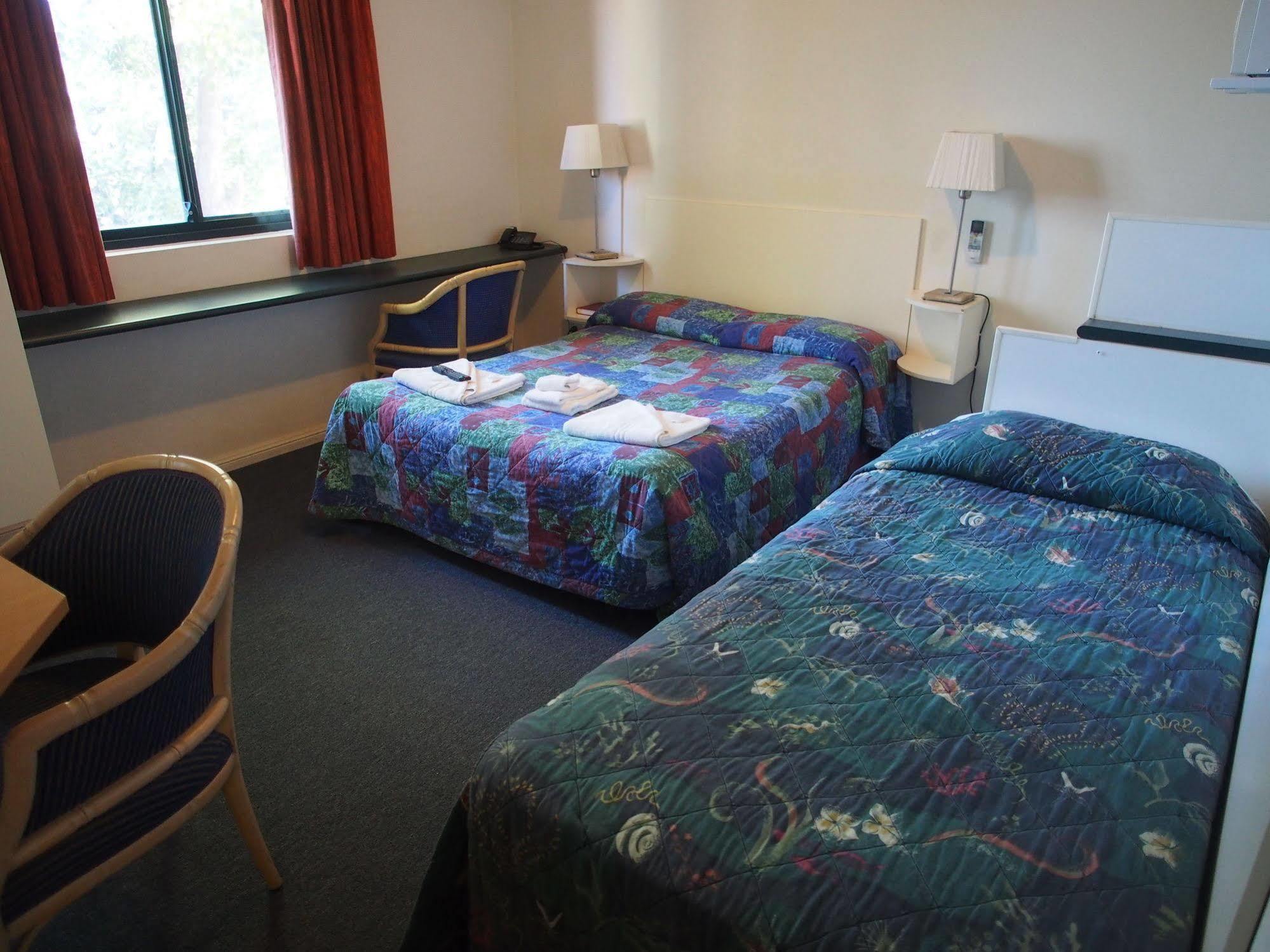 Linwood Lodge Motel Сидни Екстериор снимка