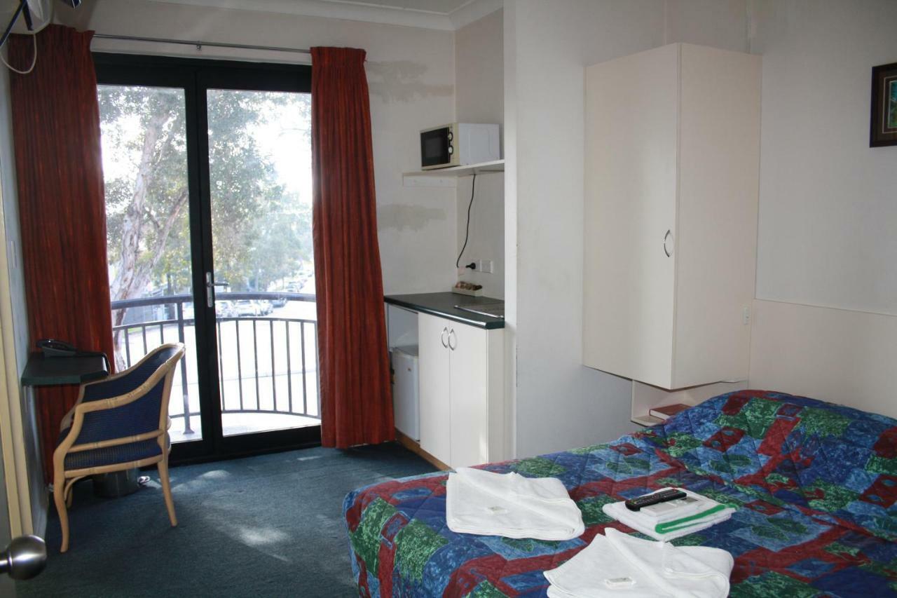 Linwood Lodge Motel Сидни Екстериор снимка